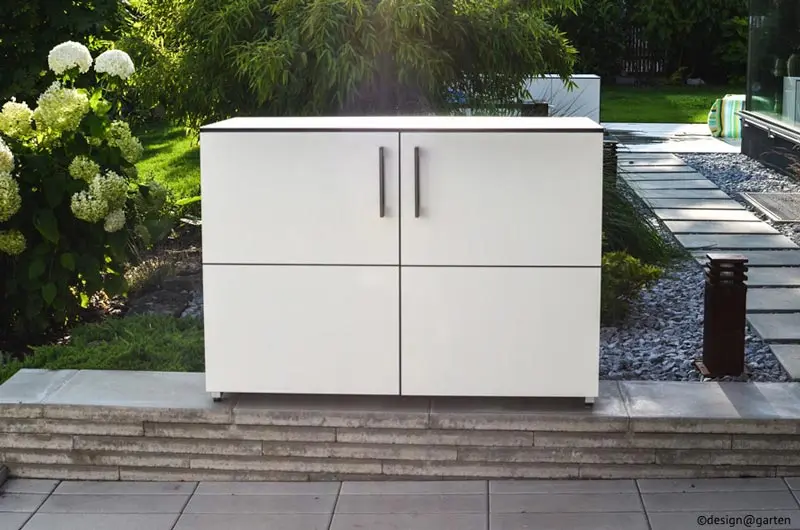 Armoire d'extérieur résistante aux intempéries pour la terrasse ou le balcon