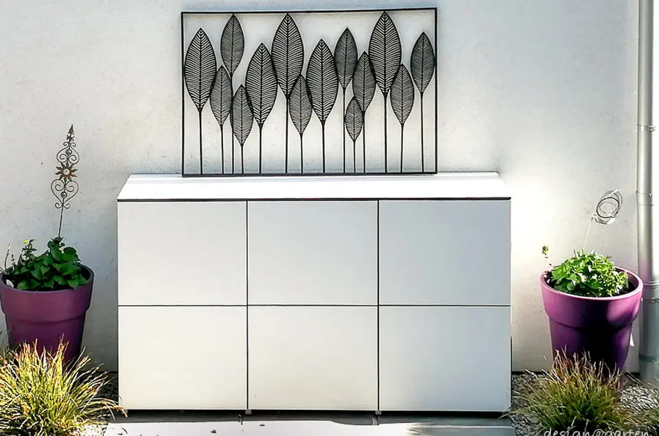 Outdoor Sideboard in weiß für den Garten
