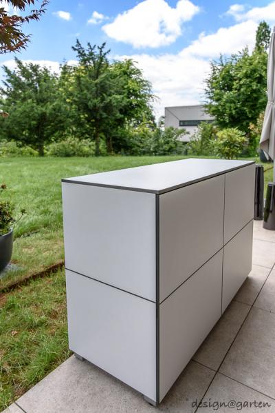 Terrassenschränke @win auf moderner Terrasse in 71032 Böblingen