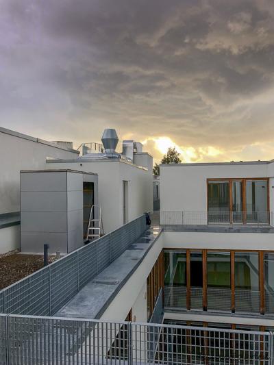 4 Gartenhäuser gart eins XXL auf einer Dachterrasse in Hamburg