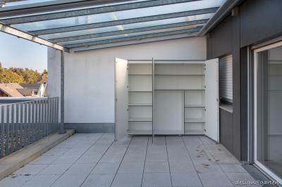 HPL-Schrank @win nach Maß auf einer Dachterrasse in 86316 Friedberg