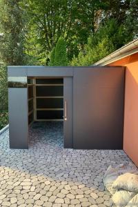 Design Quadrat -  Gartenhaus @gart zwei XXL 300 cm x 300 cm in 73733 Esslingen