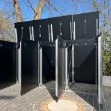 4er Mülltonnenbox für 120l und 240l Mülltonnen: Türen und Deckel geöffnet