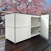 Schmuckstück: Outdoor-Sideboard @win XL 130 aus HPL auf traumhafter Terrasse Kostenanfrage