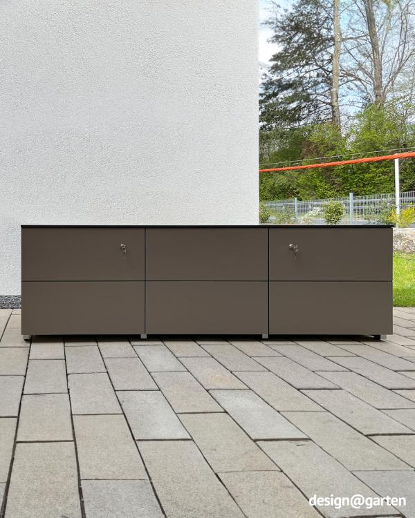 Langes Sideboard für die Terrasse designgarten