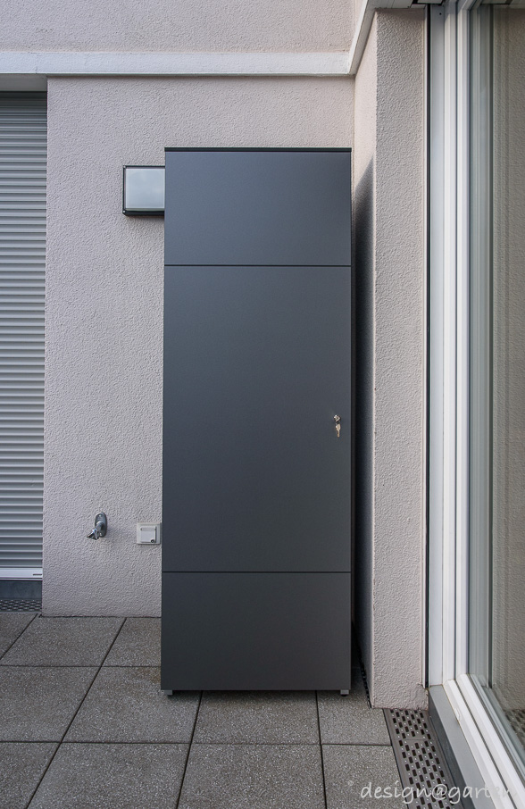 wetterfester Gartenschrank / Hochschrank in Urban Grey Metallic - 61440 Oberursel 1