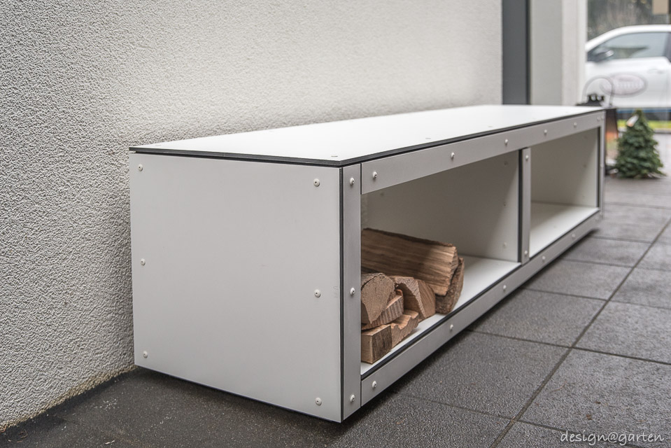 Sitzbank für Eingang