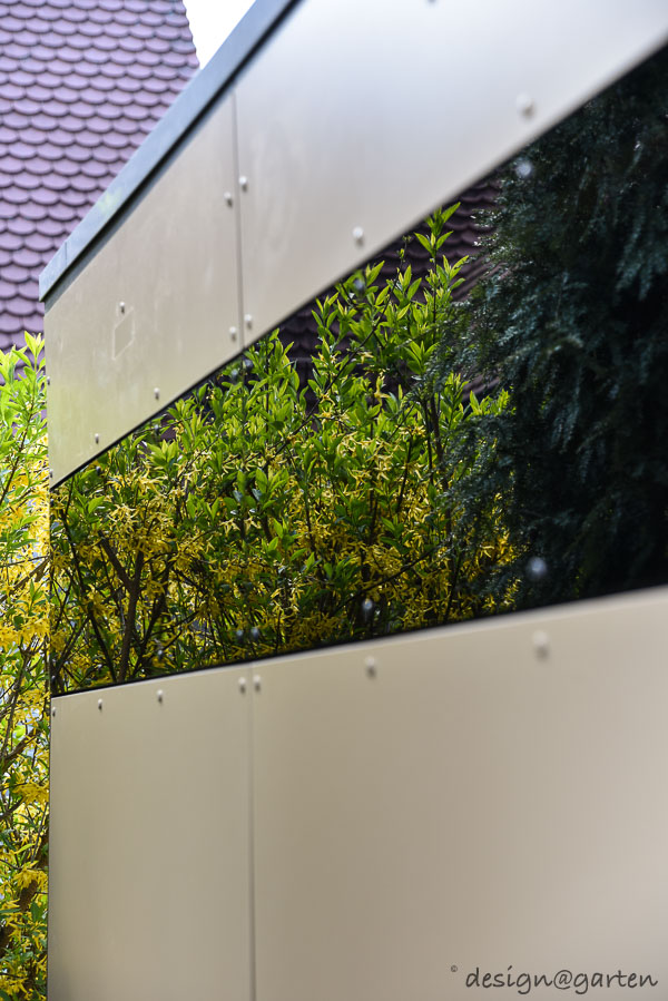 Gartenhaus mit ESG-Glas