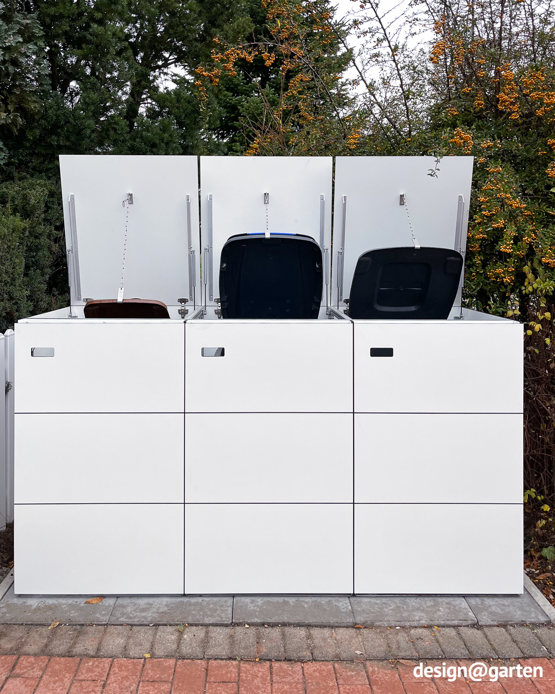 Weisse moderne 3er Mülltonnenboxen 1