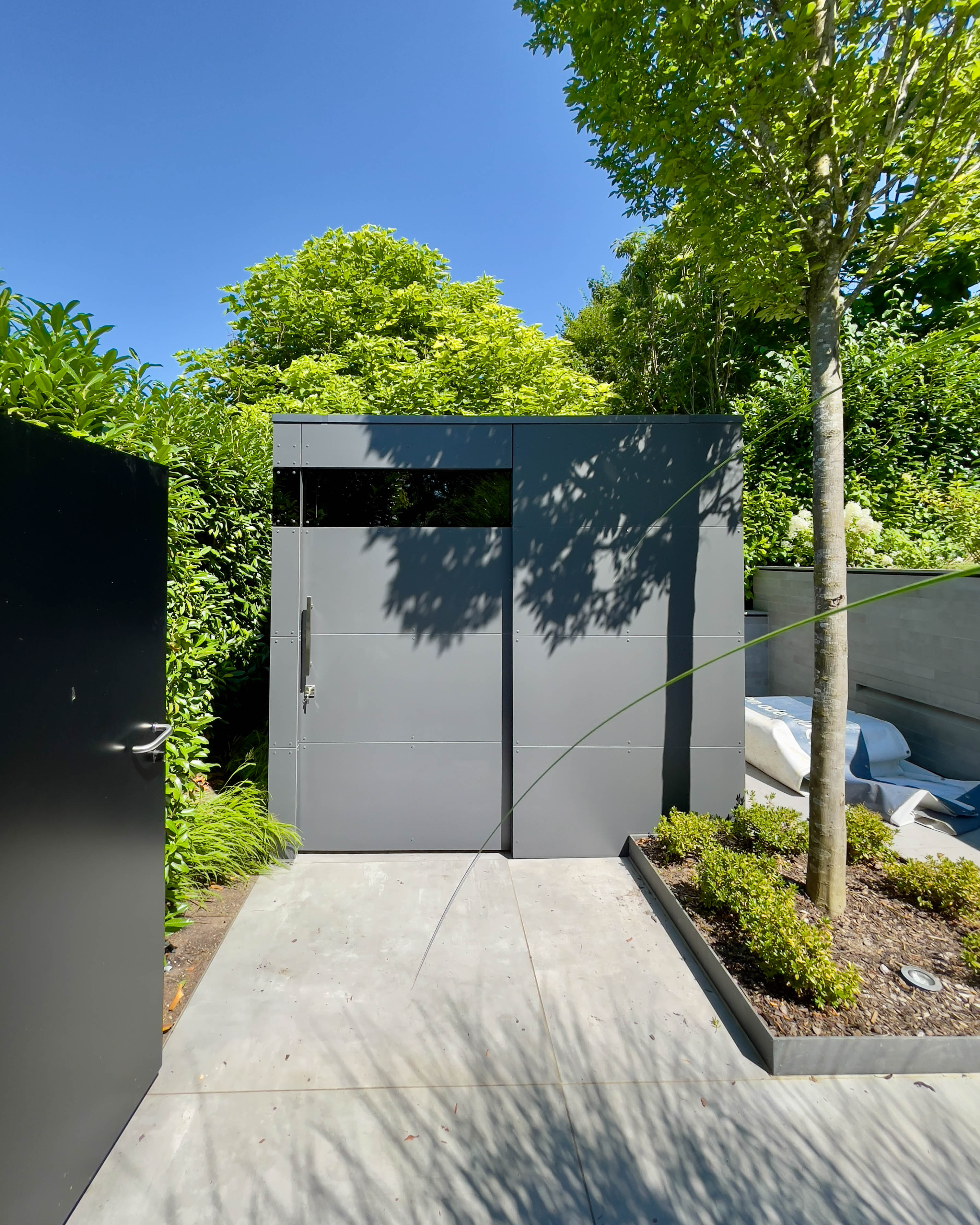 Kleines Gartenhaus im Grünen 1