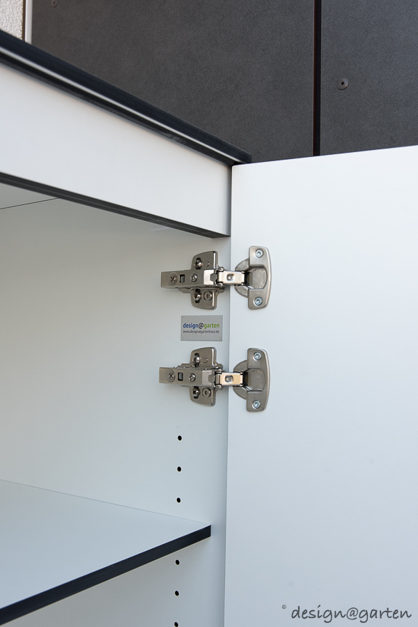 Customised storage solution with added value: wide tall cabinet for outdoor use