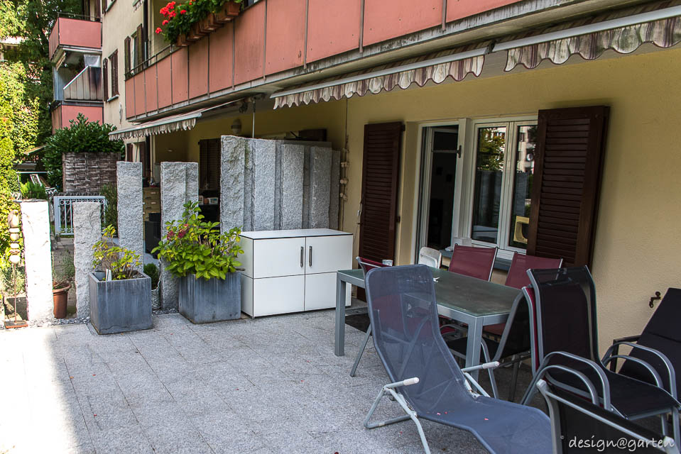 Compact storage solution in Kloten: small cabinet for outdoor use