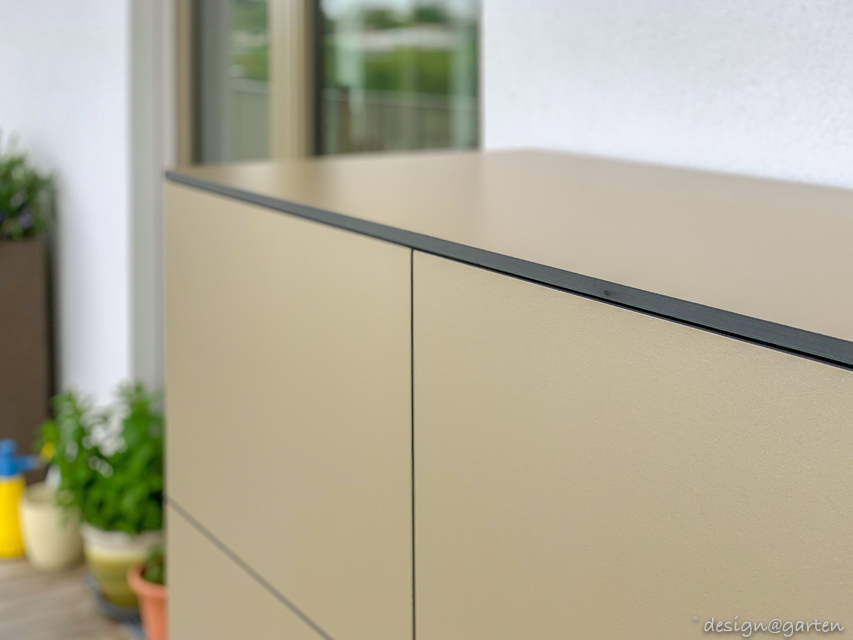 Custom-made technology housing on a balcony in Vienna