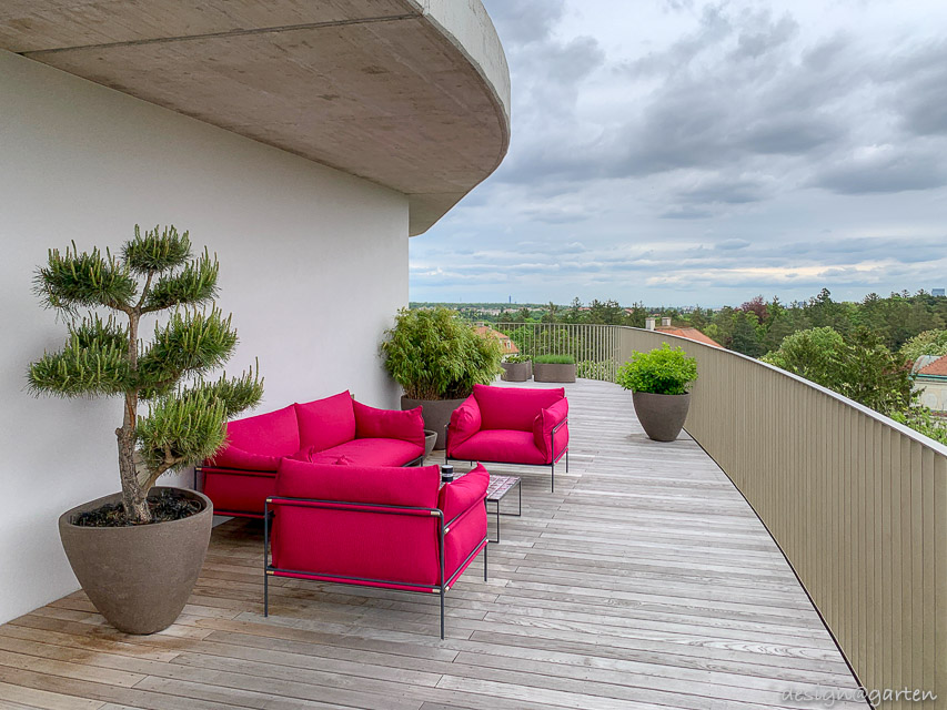 Custom-made technology housing on a balcony in Vienna