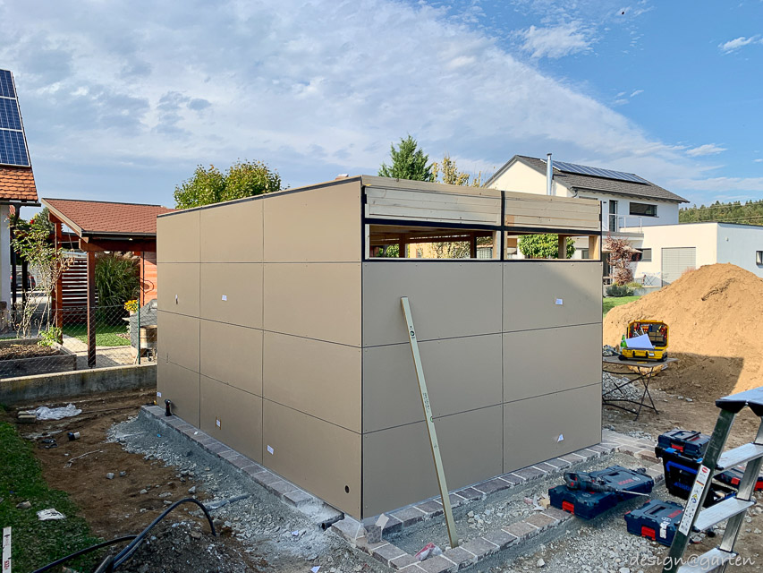 Designer garden shed with flat roof as a spacious space miracle