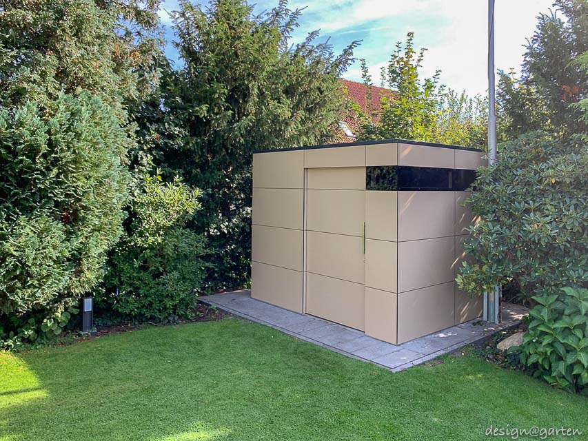 Be bold with colour: the garden shed as a design highlight 4