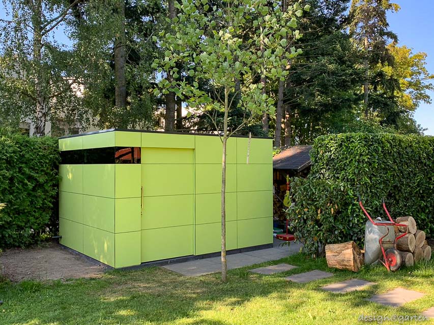 Extravagant garden shed surrounded by greenery 6