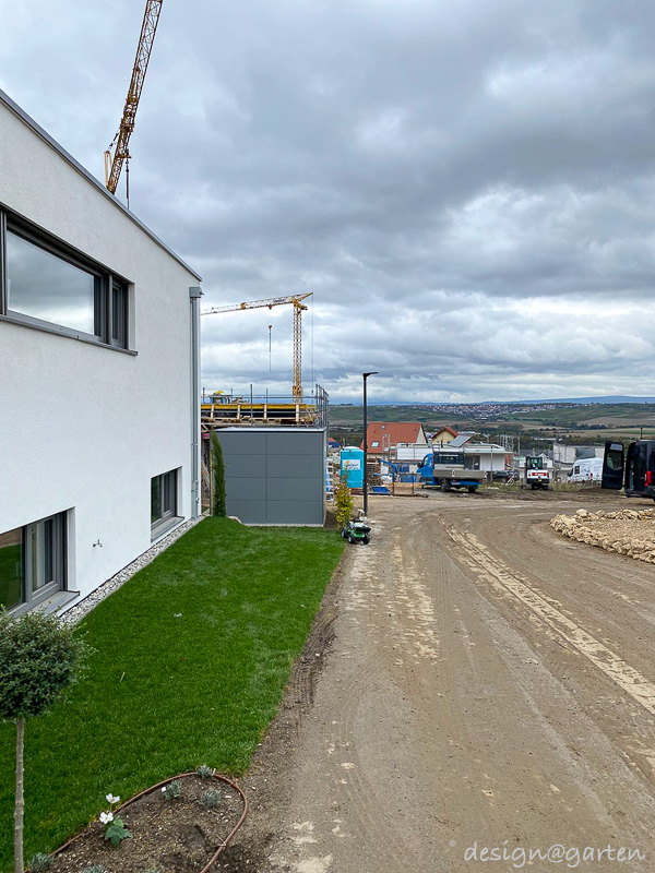 Purist garden shed for modern architecture: efficiency and weather protection 5