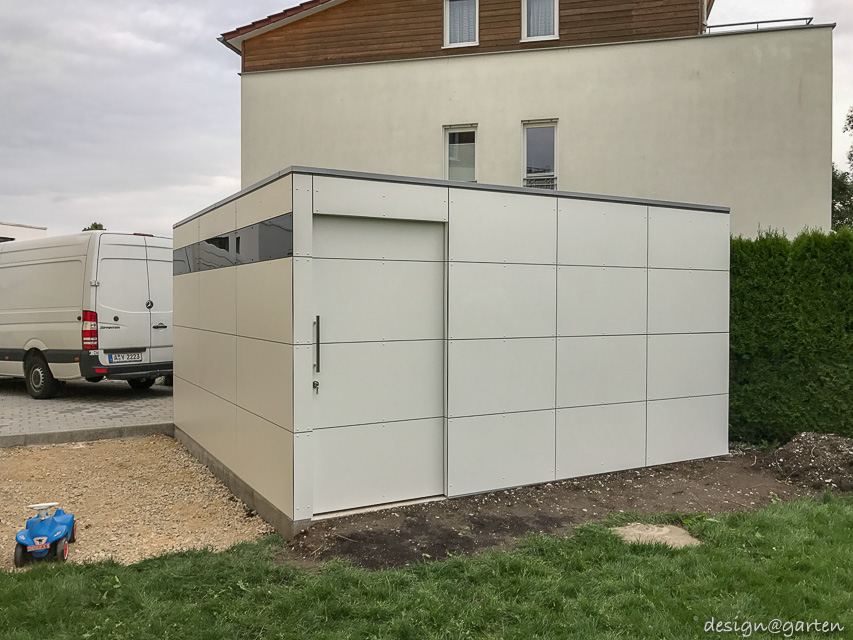 Custom-made garden shed: Intelligent use of space with irregular floor plans 2