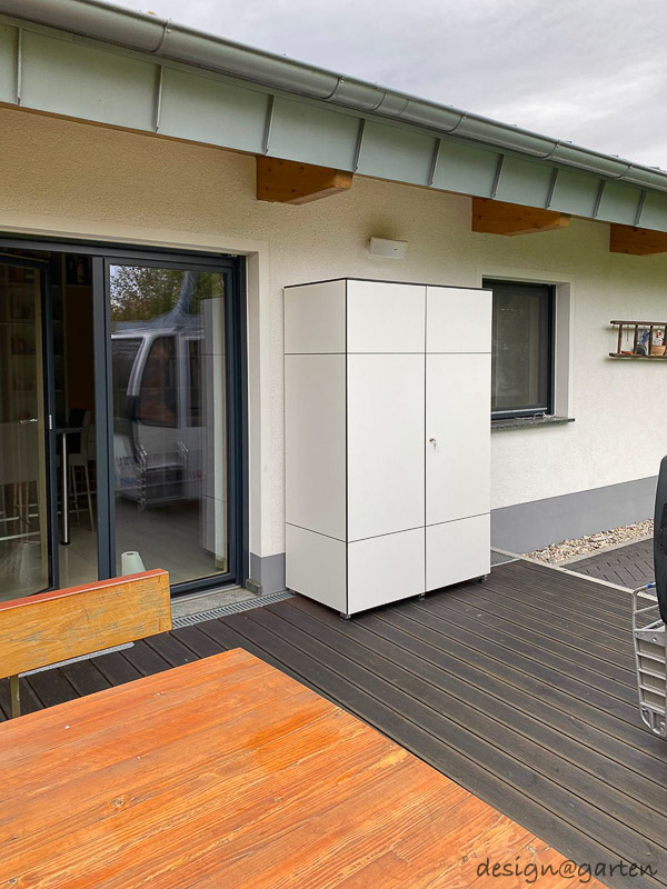 Terrace cabinet as an addition to the gondola retreat 2