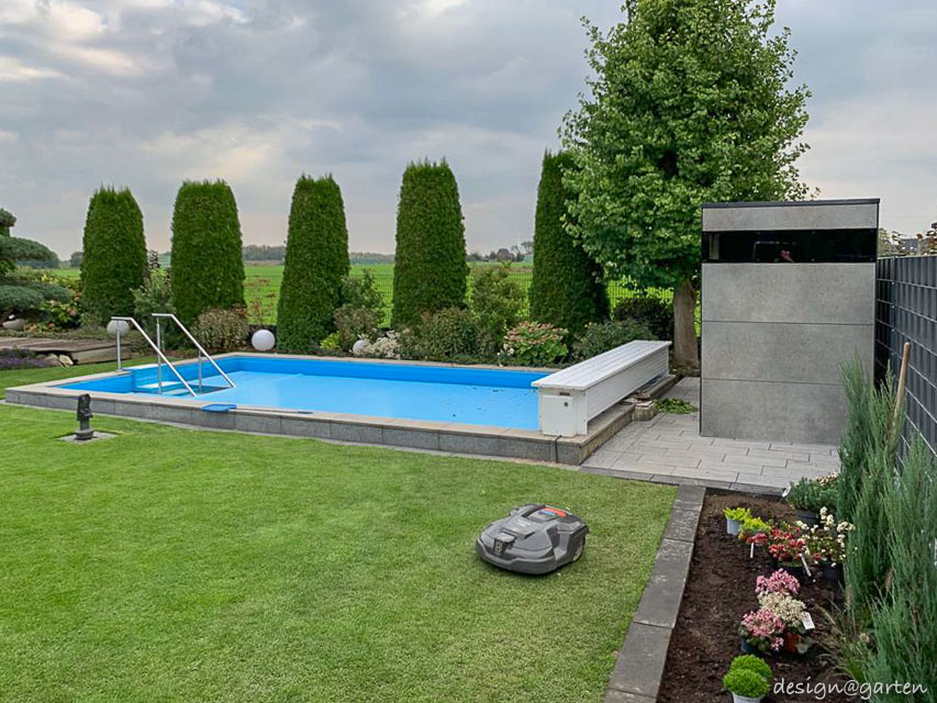 Pool house in Empire Slate décor with corner glazing 3