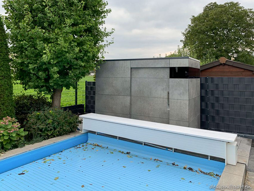 Pool house in Empire Slate décor with corner glazing 5