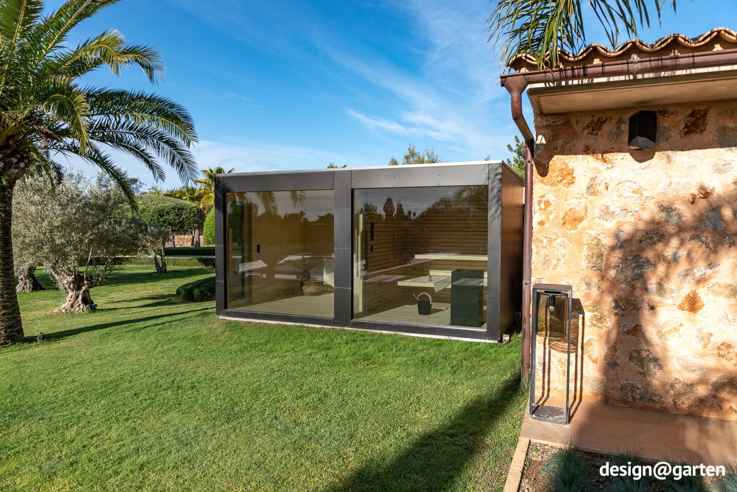 Designer garden sauna made of HPL in Mallorca 1