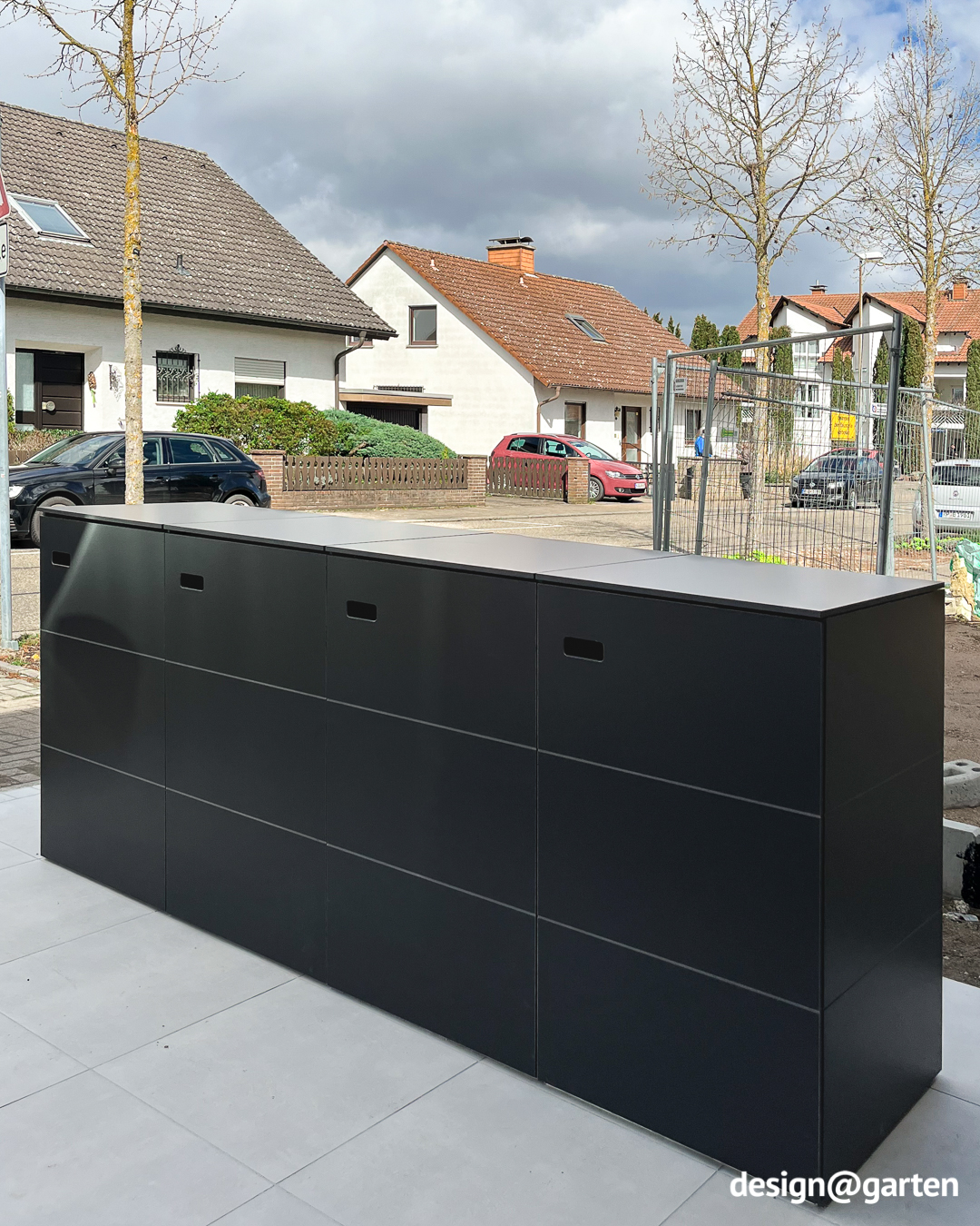 4-bin bin storage unit for 240-litre bins with integrated letterbox 3