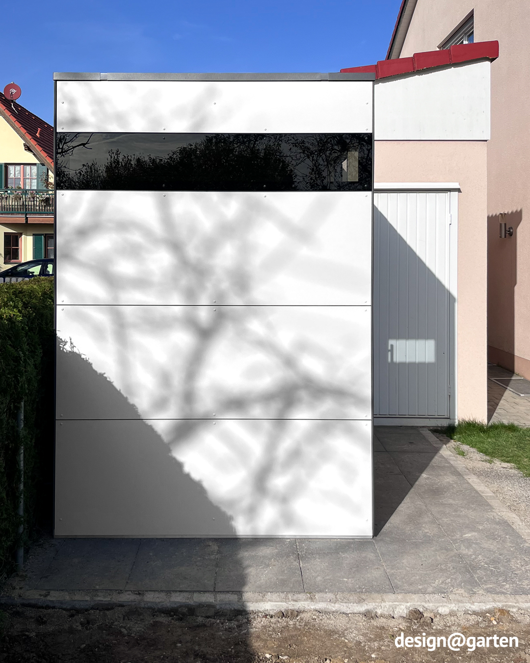 Small garden shed with extra depth and internal drainage 4