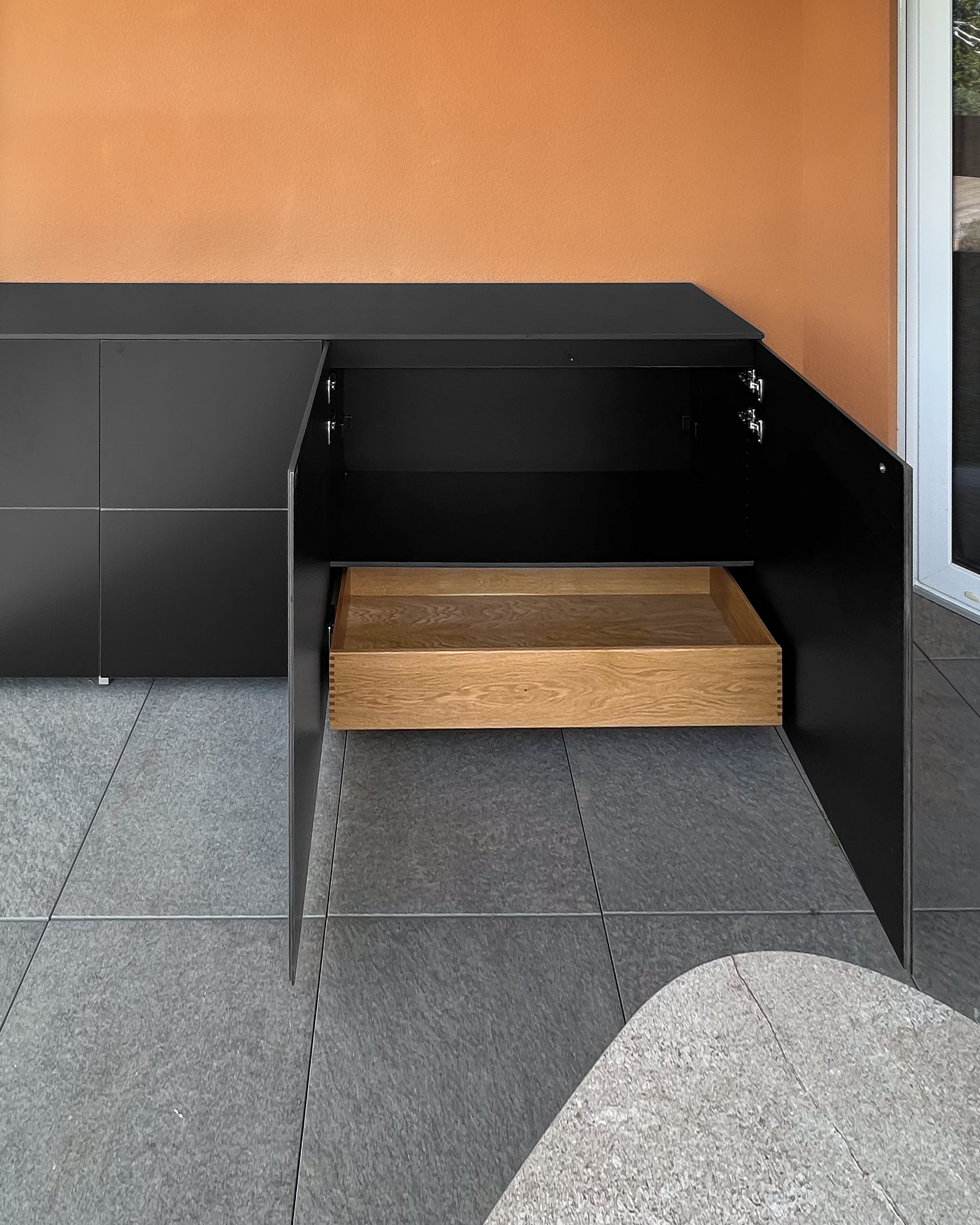 Black XL garden cabinet – weatherproof and with oak drawer 1