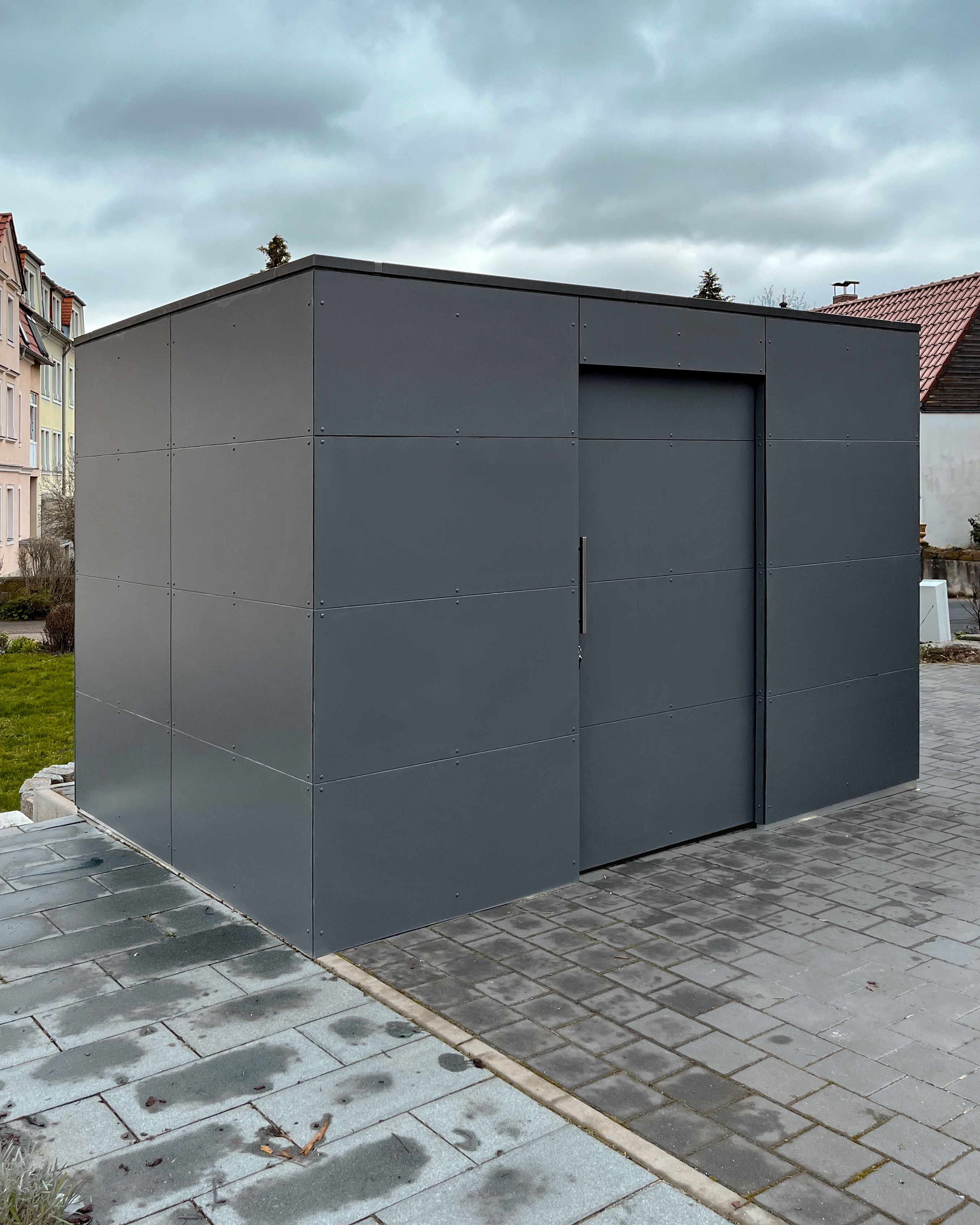 Garden shed in anthracite on existing surface 2