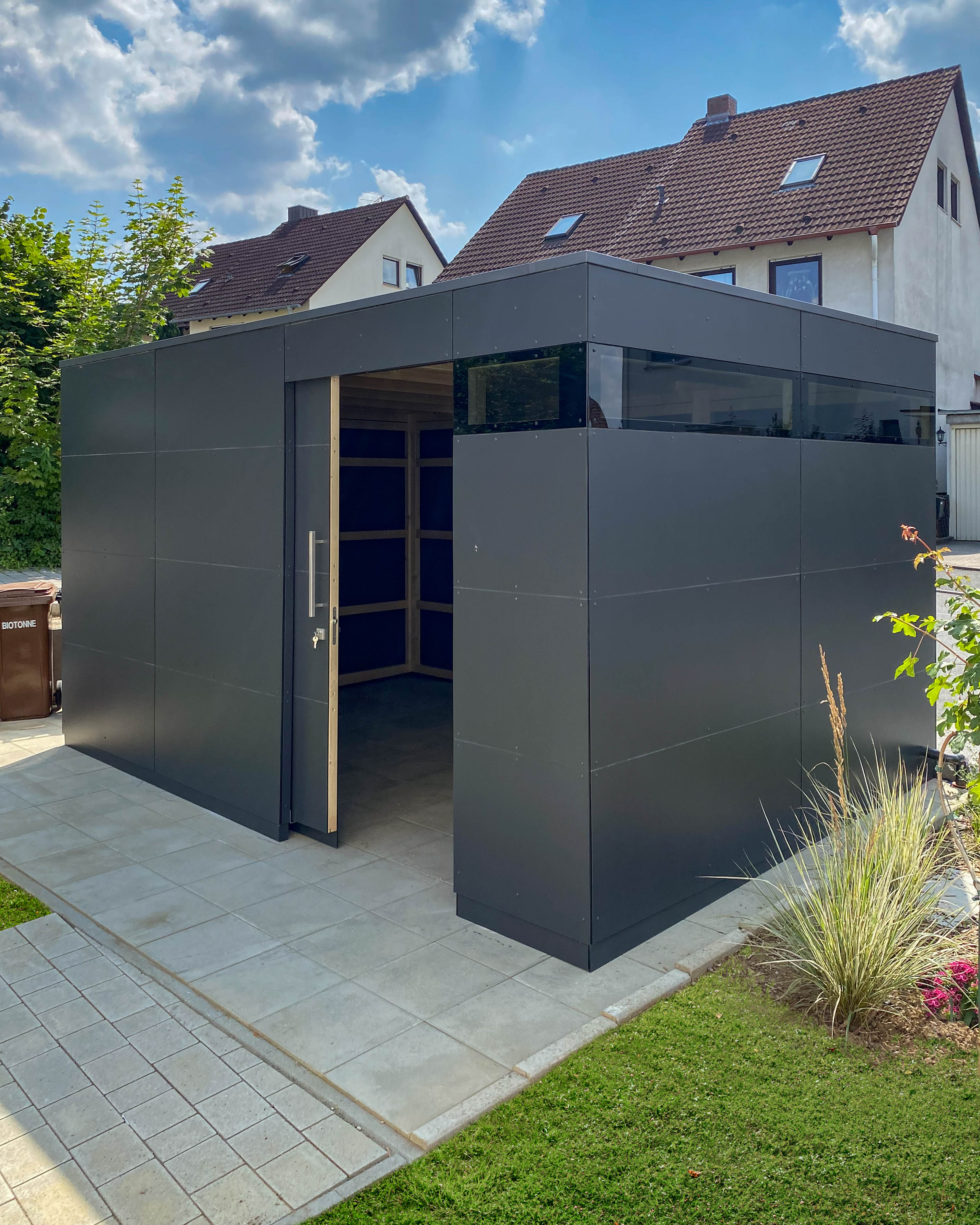 Huge garden shed with sliding door for XXL storage space 1