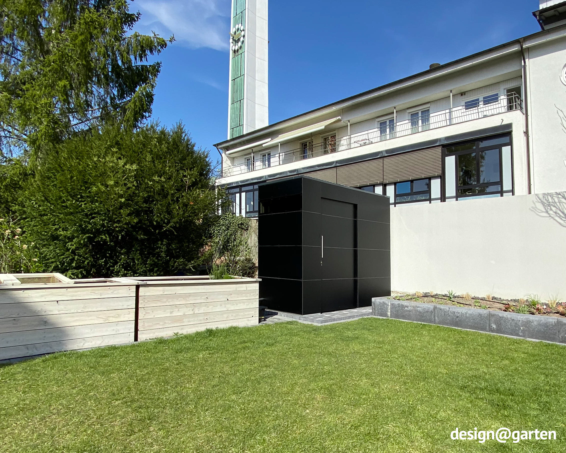 Black tool shed in a modern design 1