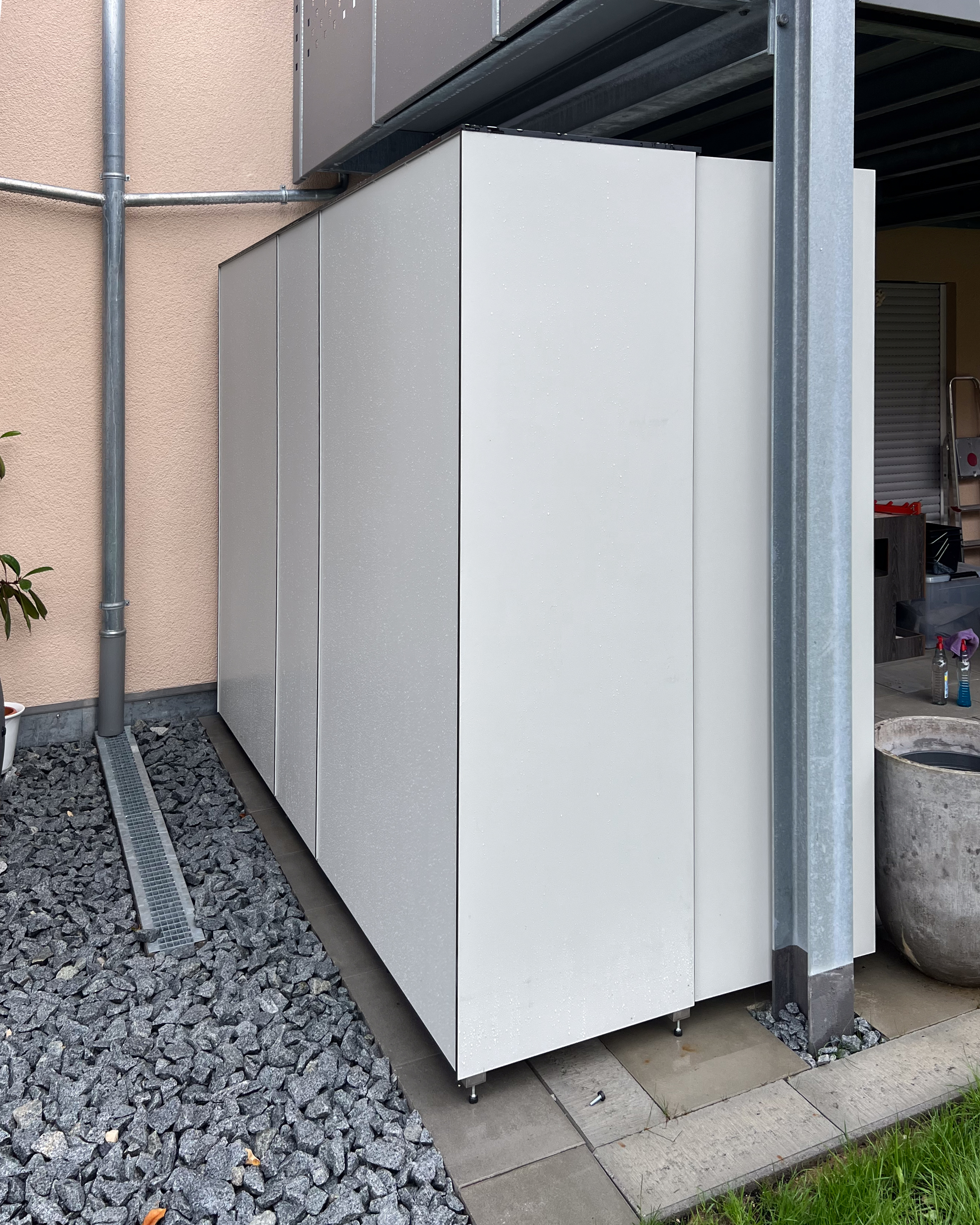 Modern tall unit as privacy screen 1