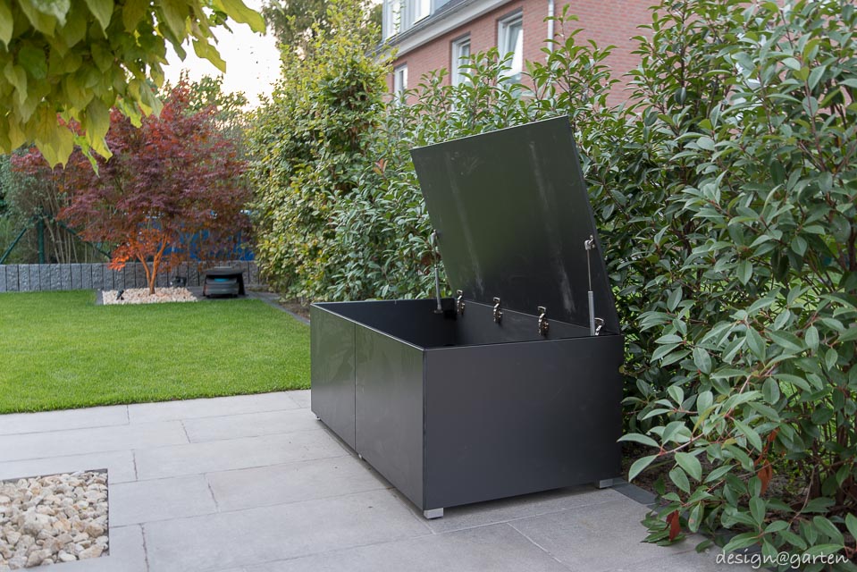 Diseño funcional: el versátil cofre para cojines de exterior