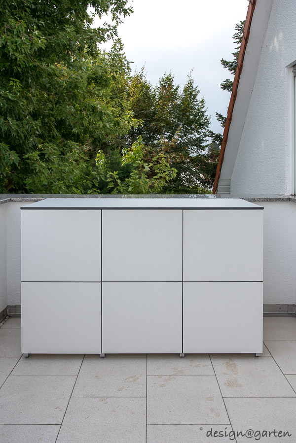 Solución individual para balcones: el milagro del espacio para los centros urbanos de la vida cotidiana.