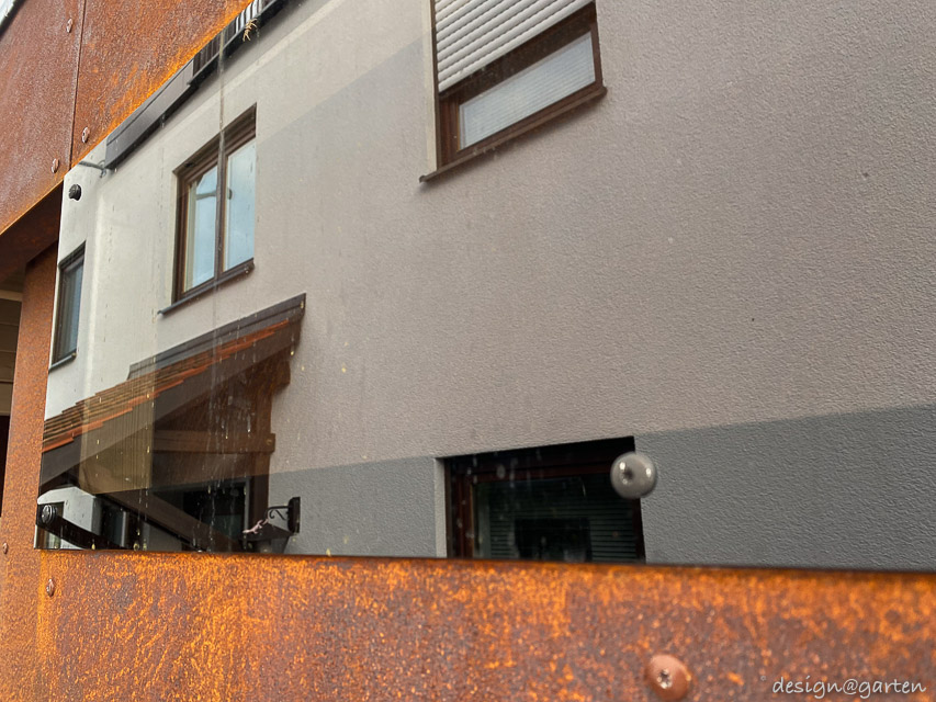 Caseta de jardín Cube en acero Corten: objeto de diseño a medida para el jardín