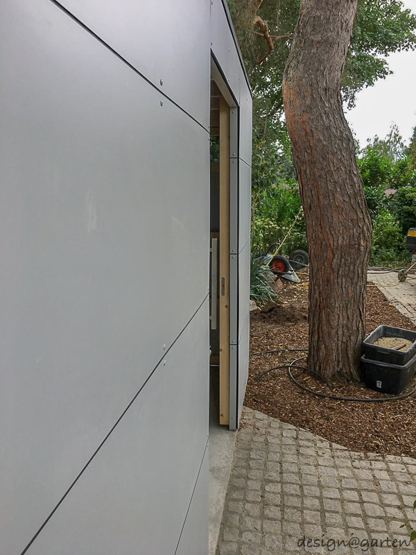 Caseta de jardín de diseño personalizado sobre cimientos sólidos en Deutsch-Wagram 2