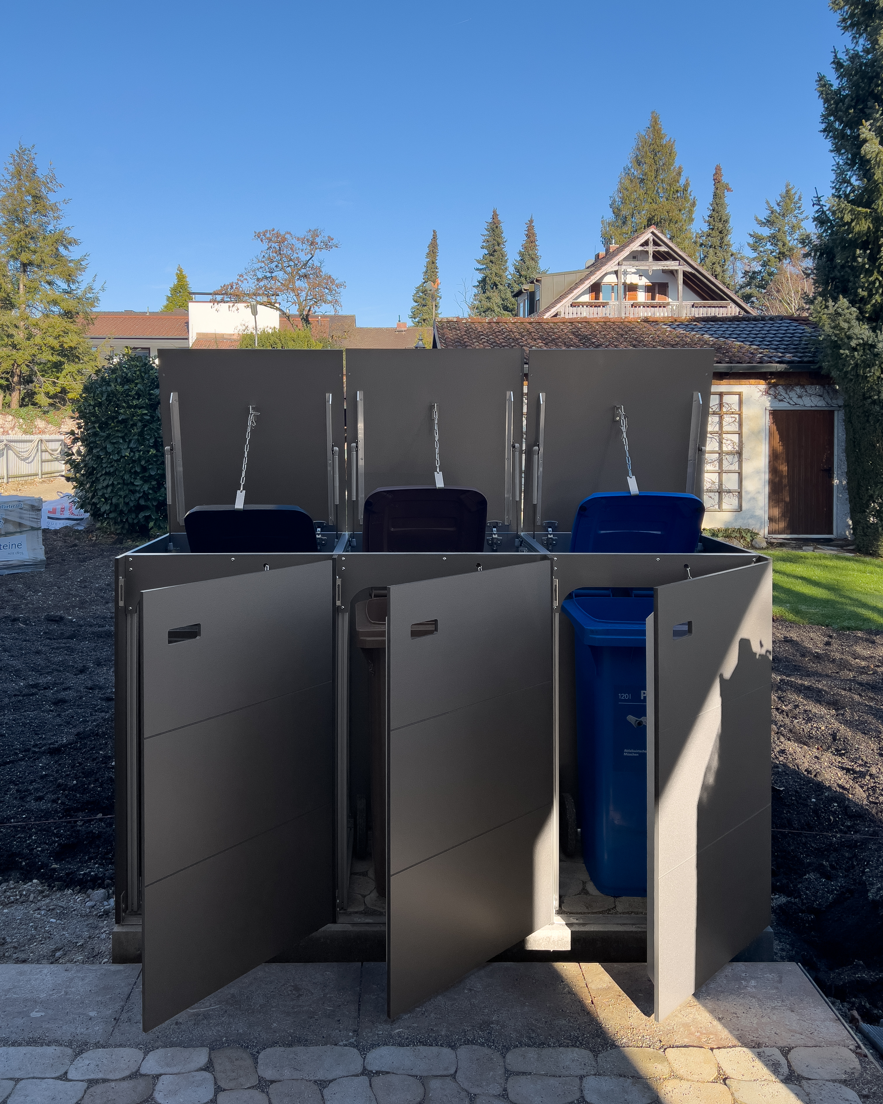 Caja de basura para cubos de 120 litros 1