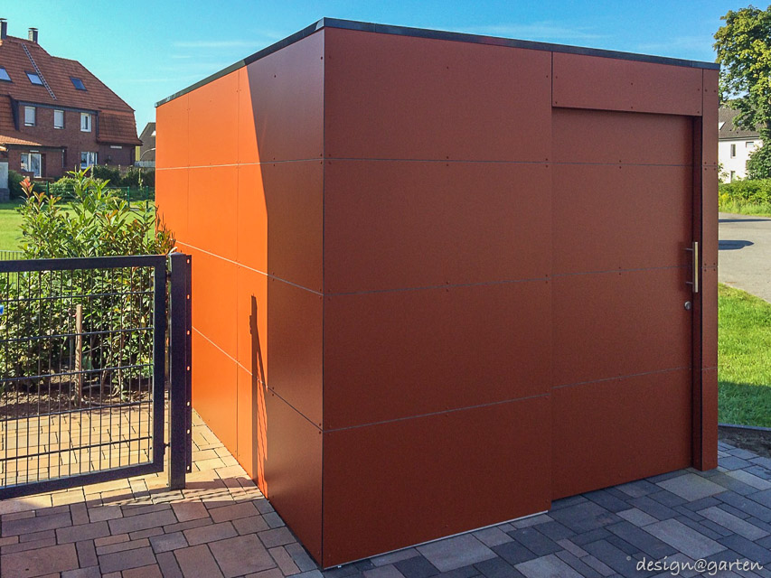 Fabrication sur mesure à Castrop-Rauxel : abri de jardin design pour les limites de terrain en pente