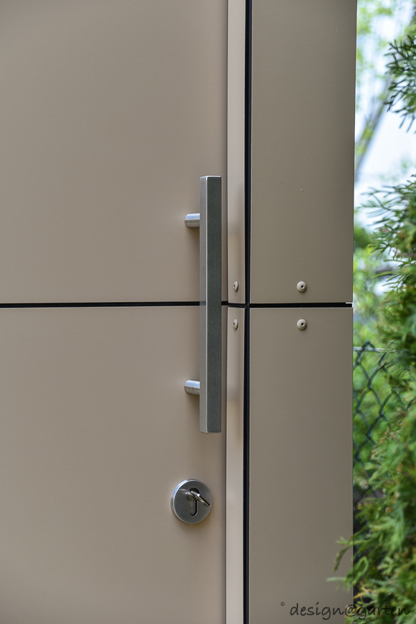 Design moderne à Rain am Lech : la tonnelle minimaliste, un espace fonctionnel et miracle d'espace