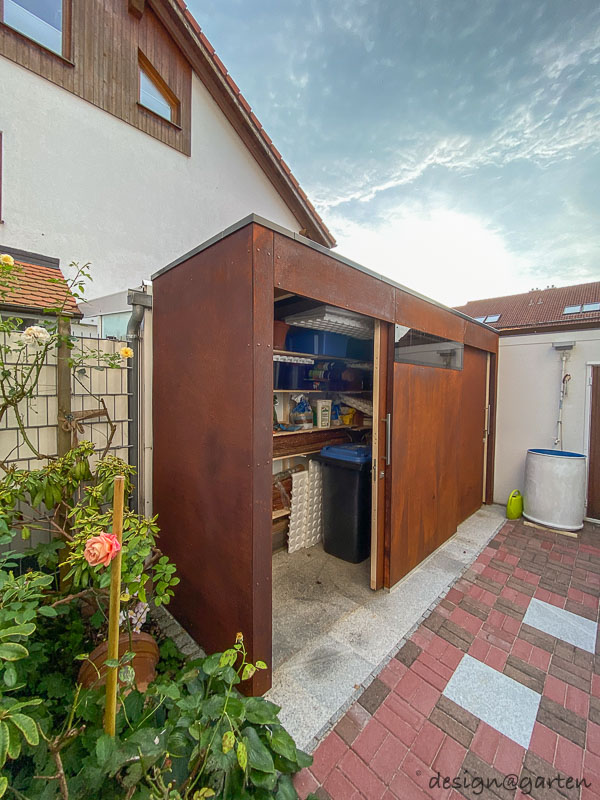 Abri de jardin Cube en acier Corten – Objet design sur mesure pour le jardin