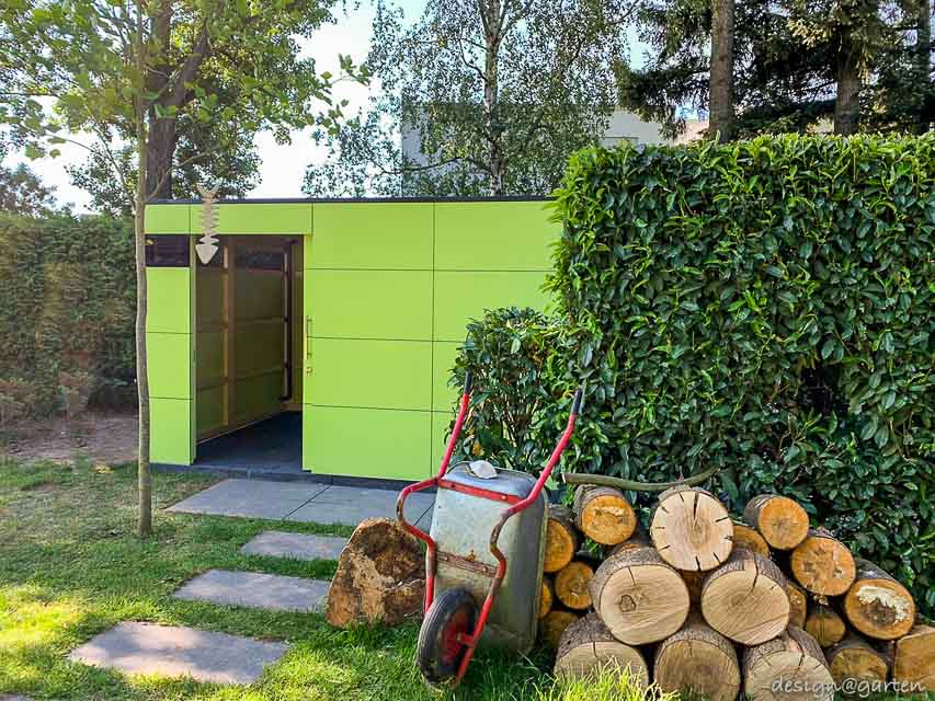 Abri de jardin extravagant dans un écrin de verdure 8