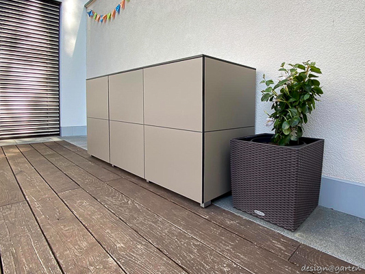 Armoire de terrasse résistante aux intempéries en HPL dans la région de Munich