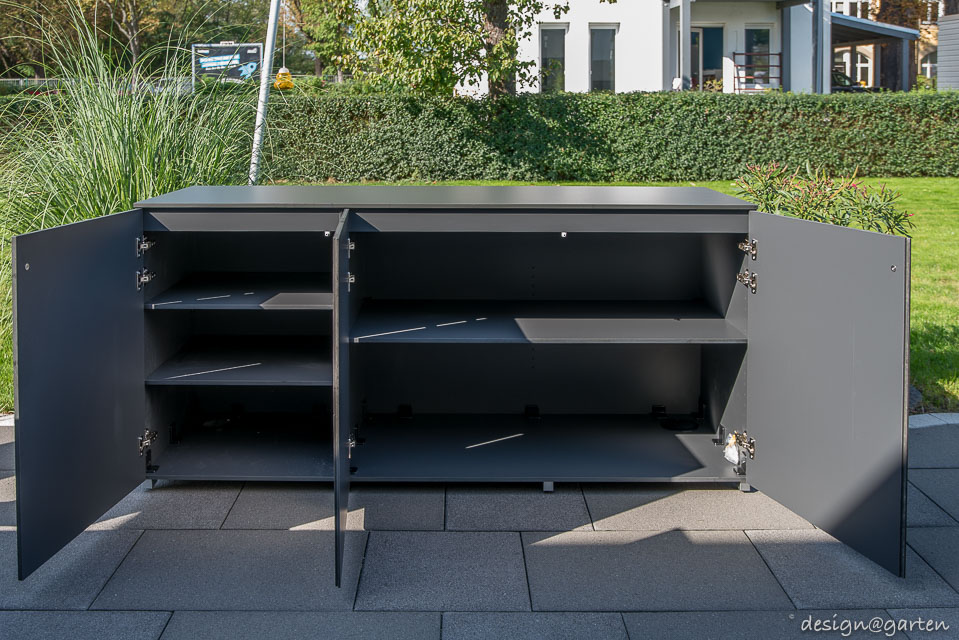 Un espace de rangement minimaliste en un clic : un design intemporel et une disponibilité immédiate 3