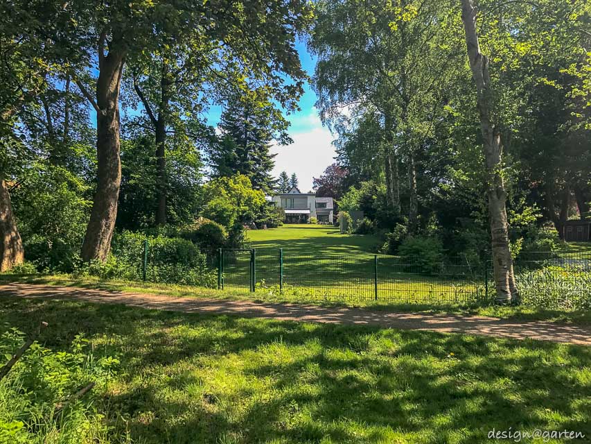 Cube de jardin résistant aux intempéries : précision et résistance maximales à proximité de l'eau 3