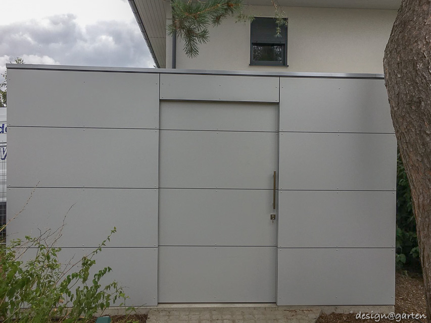 Abri de jardin au design personnalisé sur fondations massives à Deutsch-Wagram 1