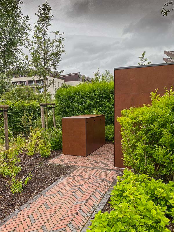 Abri de jardin design aspect Corten à Wyk sur Föhr 3