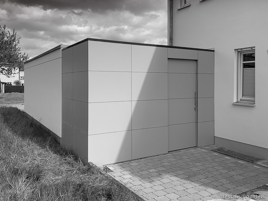 Remise à outils attenante à Augsbourg-Bergheim : extension sur mesure grâce à une remise à outils sur mesure 2