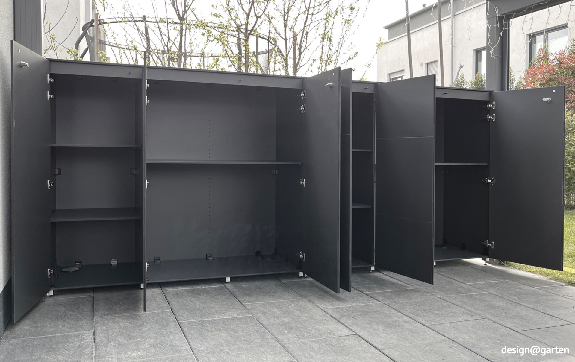 Armoire de jardin résistante aux intempéries en HPL 1